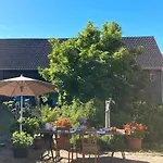 - Schlamau19