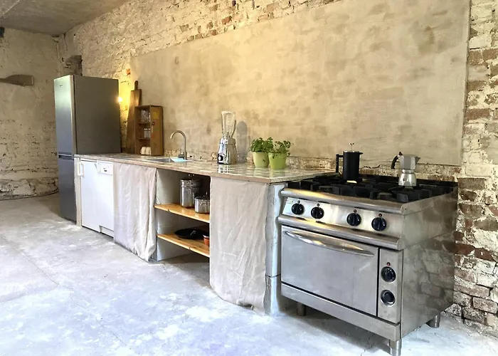 - Schlamau19 منزل ريفي *